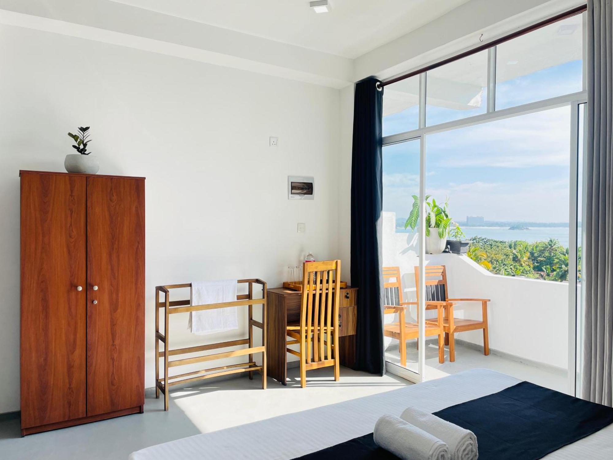Regal Heights Hotel Weligama Ngoại thất bức ảnh
